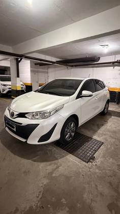 TOYOTA YARIS 1.5 16V FLEX XL PLUS CONNECT MULTIDRIVE TOYOTA YARIS 1.5 16V FLEX XL PLUS CONNECT MULTIDRIVE